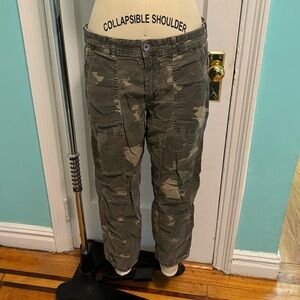 Anthropologie Camo Pilcro Wanderer Pants Size 30